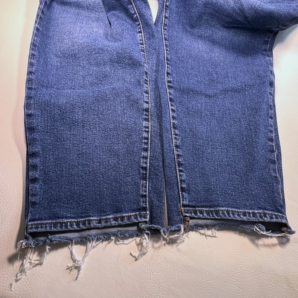 Good American Jeans Womens 20 Indigo GWKR953T High Rise Raw Hem Stretch Denim - Picture 9 of 13